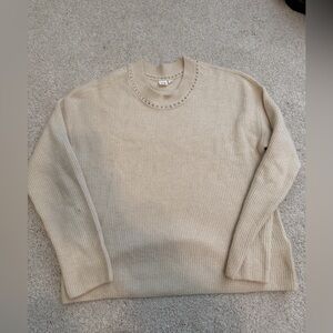 GAP NWOT sweater in cream